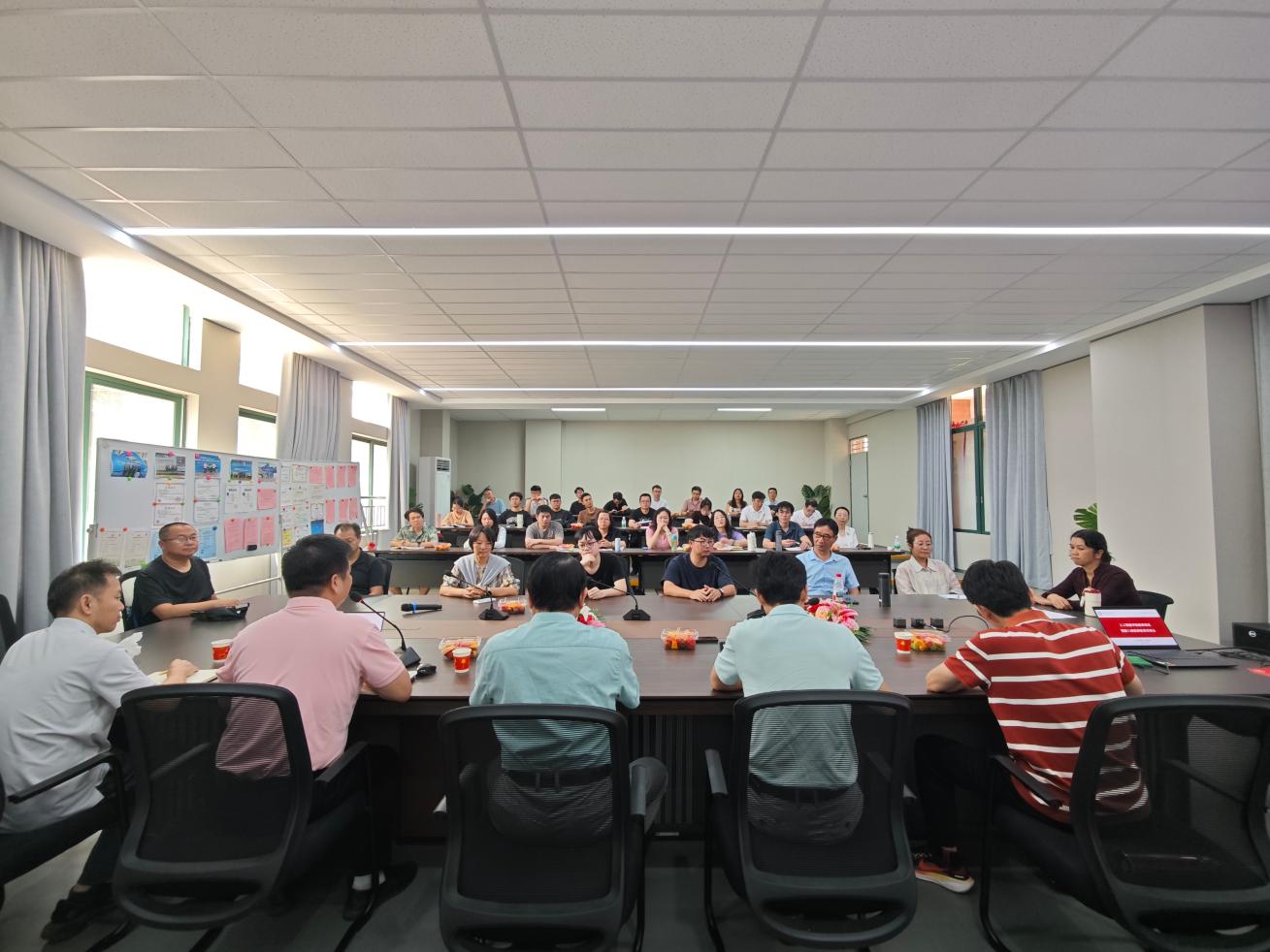 集思广益谋发展，凝心聚力促建设—— 人工智能学院召开教...